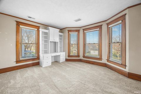 Tiny photo for 400 S Prairie Street, Brookston, IN 47923 (MLS # 202608931)