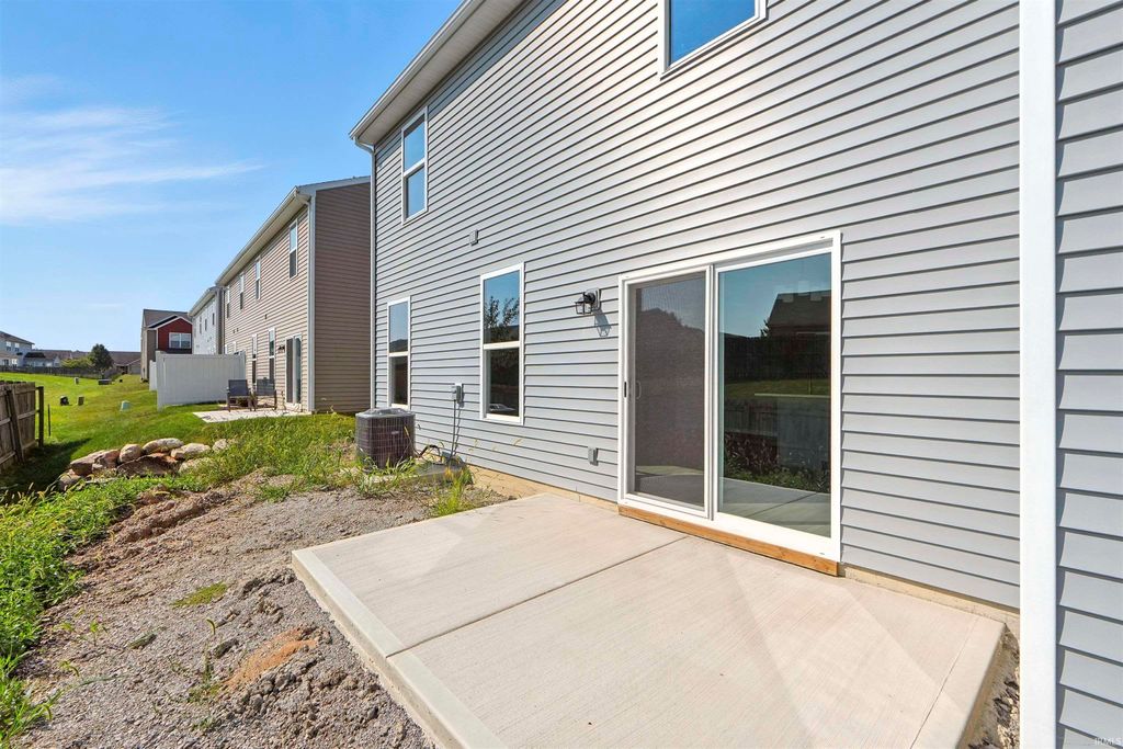 Photo of 3584 Canal Square Drive, New Haven, IN 46774 (MLS # 202616992)