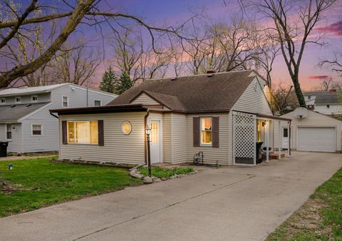 Photo of 54286 Terrace Lane, South Bend, IN 46635 (MLS # 202612679)