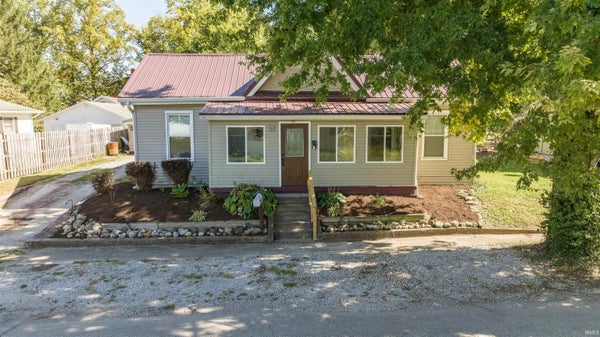 113 S HARRISON ST, KNIGHTSTOWN, IN 46148 - Image 8b2edf1d2bd126934f16f5ecef4f8d20/1016716814
