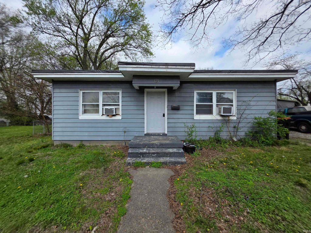 Photo of 121 W 9th Street, Mount Vernon, IN 47620 (MLS # 202611462)
