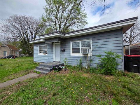 Tiny photo for 121 W 9th Street, Mount Vernon, IN 47620 (MLS # 202611462)