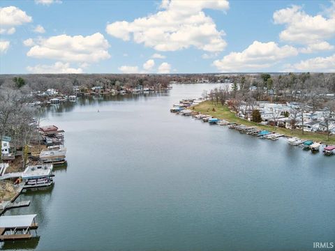 Tiny photo for 3884 E Forest Lodge Loop, Monticello, IN 47960 (MLS # 202608478)