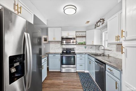 Tiny photo for 3884 E Forest Lodge Loop, Monticello, IN 47960 (MLS # 202608478)