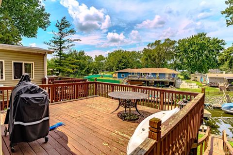 Photo of 11086 N Landing Road, Monticello, IN 47960 (MLS # 202530810)