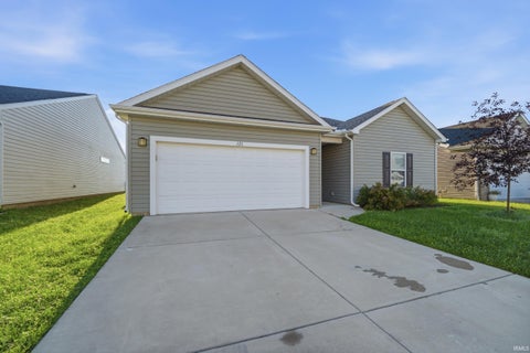 Tiny photo for 121 Wadsworth Court, Lafayette, IN 47905 (MLS # 202635347)