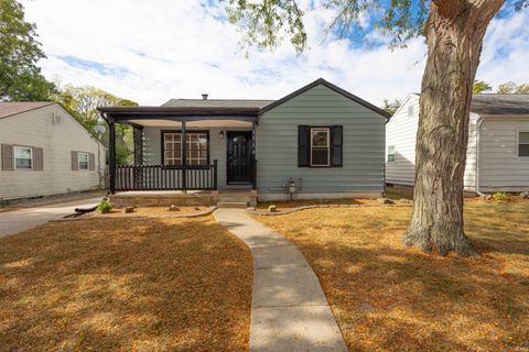 Photo of 1310 Sinton Avenue, Lafayette, IN 47905 (MLS # 202542082)
