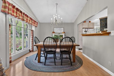 Tiny photo for 512 Secretariat Circle, Kokomo, IN 46901 (MLS # 202614832)