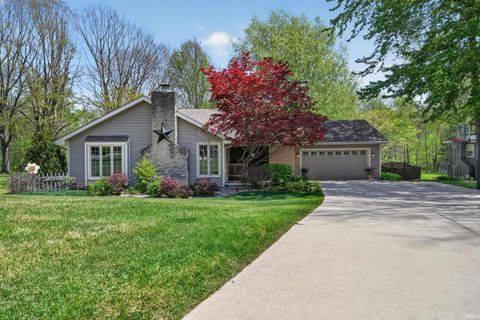 Tiny photo for 512 Secretariat Circle, Kokomo, IN 46901 (MLS # 202614832)