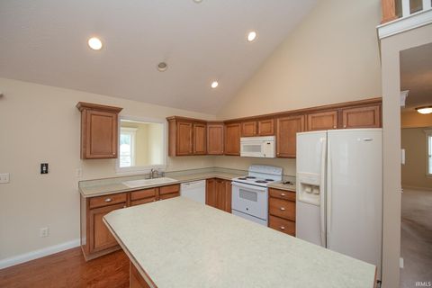 Tiny photo for 62 Canyon Creek Circle, Lafayette, IN 47909 (MLS # 202626846)