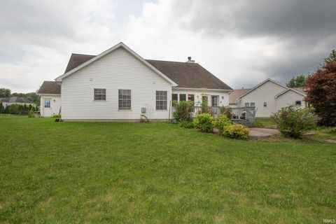 Tiny photo for 62 Canyon Creek Circle, Lafayette, IN 47909 (MLS # 202626846)