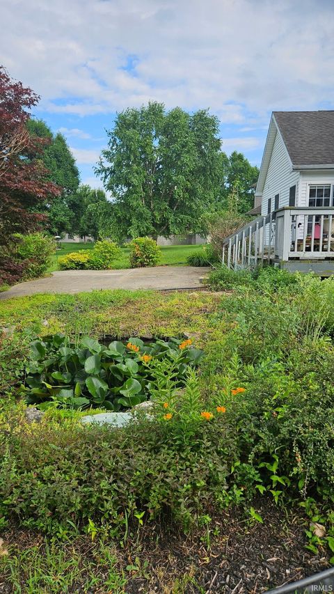 Tiny photo for 62 Canyon Creek Circle, Lafayette, IN 47909 (MLS # 202626846)
