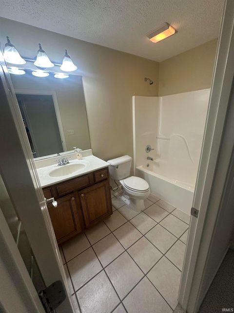 Tiny photo for 62 Canyon Creek Circle, Lafayette, IN 47909 (MLS # 202626846)