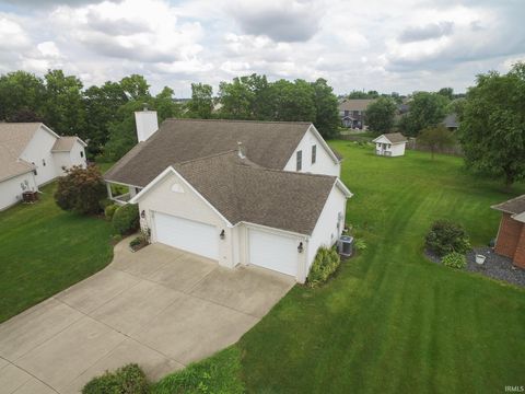 Tiny photo for 62 Canyon Creek Circle, Lafayette, IN 47909 (MLS # 202626846)