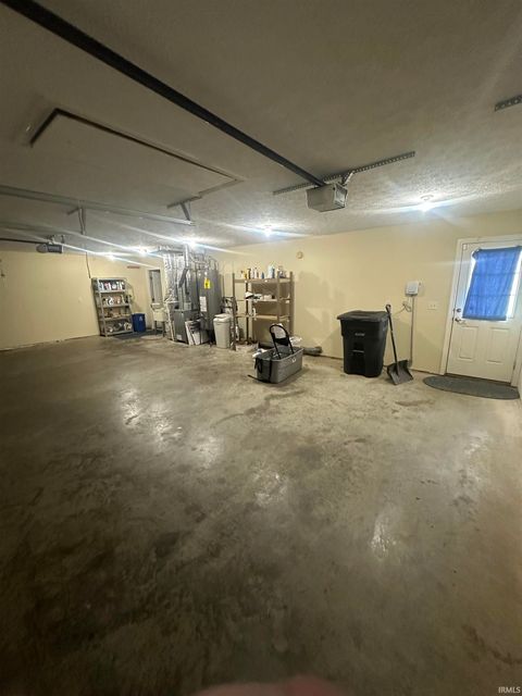 Tiny photo for 62 Canyon Creek Circle, Lafayette, IN 47909 (MLS # 202626846)