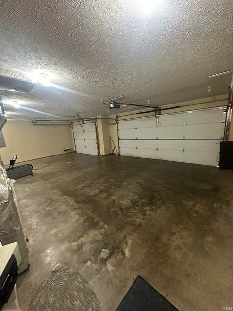 Tiny photo for 62 Canyon Creek Circle, Lafayette, IN 47909 (MLS # 202626846)