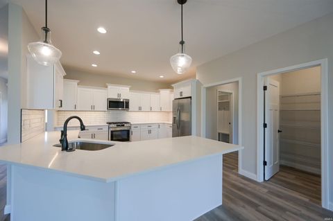 Tiny photo for 2195 Beech Tree Court, Kokomo, IN 46902 (MLS # 202614151)