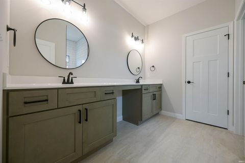 Tiny photo for 2195 Beech Tree Court, Kokomo, IN 46902 (MLS # 202614151)