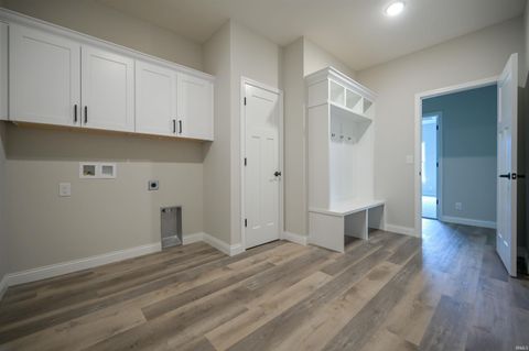 Tiny photo for 2195 Beech Tree Court, Kokomo, IN 46902 (MLS # 202614151)