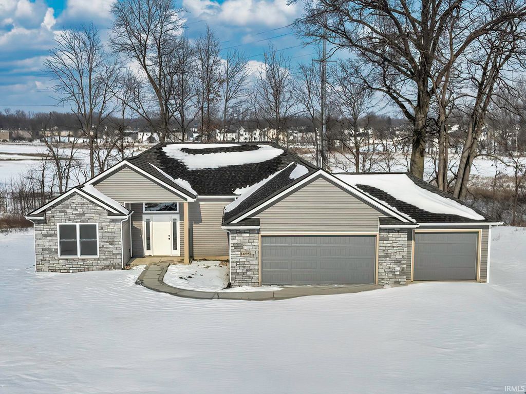 Photo of 5030 Whittlebury Drive, Fort Wayne, IN 46818 (MLS # 202604682)