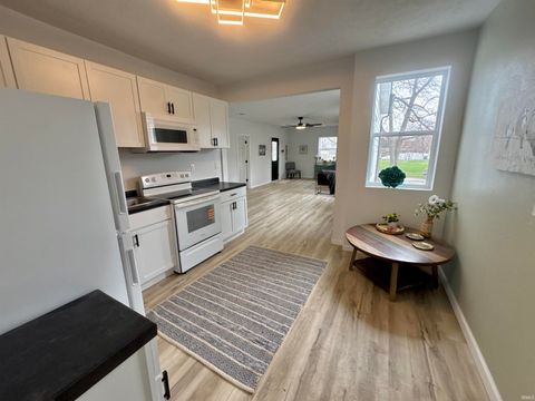 Tiny photo for 1608 N Courtland Avenue, Kokomo, IN 46901 (MLS # 202609255)