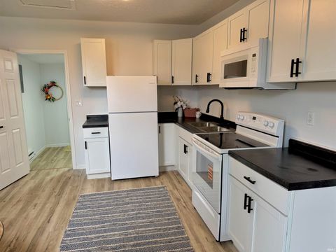 Tiny photo for 1608 N Courtland Avenue, Kokomo, IN 46901 (MLS # 202609255)