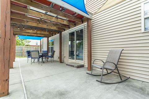 Tiny photo for 7083 N Abilene Way, McCordsville, IN 46055 (MLS # 202539913)