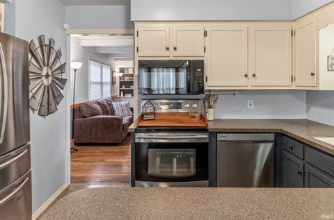Tiny photo for 3712 Blueridge Lane, Fort Wayne, IN 46815 (MLS # 202640899)