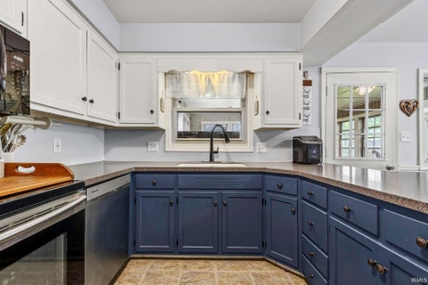 Tiny photo for 3712 Blueridge Lane, Fort Wayne, IN 46815 (MLS # 202640899)