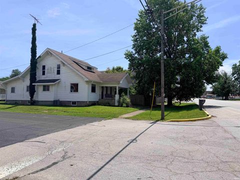 Tiny photo for 400 Michigan Street, Burlington, IN 46915 (MLS # 202622892)