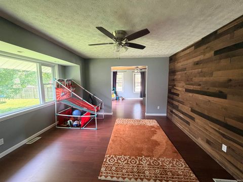 Tiny photo for 400 Michigan Street, Burlington, IN 46915 (MLS # 202622892)