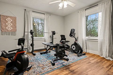 Tiny photo for 21758 E Sandy Hill Lane, South Bend, IN 46628 (MLS # 202613557)