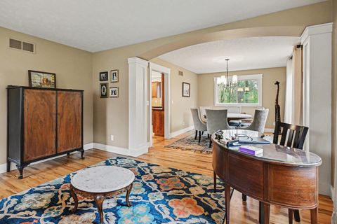 Tiny photo for 21758 E Sandy Hill Lane, South Bend, IN 46628 (MLS # 202613557)