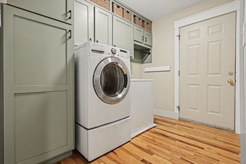 Tiny photo for 21758 E Sandy Hill Lane, South Bend, IN 46628 (MLS # 202613557)