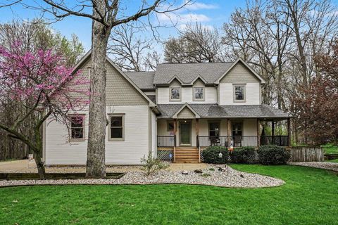 Tiny photo for 21758 E Sandy Hill Lane, South Bend, IN 46628 (MLS # 202613557)