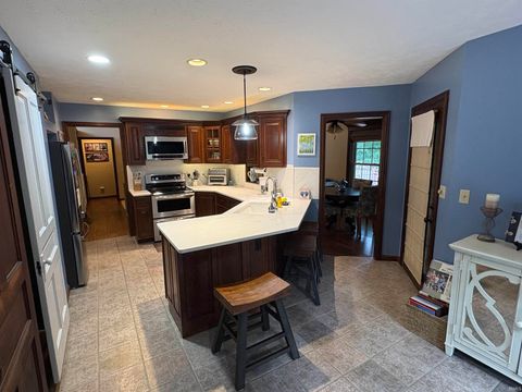 Tiny photo for 866 S Melody Lane, Santa Claus, IN 47579 (MLS # 202616186)