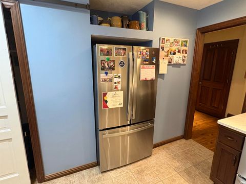 Tiny photo for 866 S Melody Lane, Santa Claus, IN 47579 (MLS # 202616186)