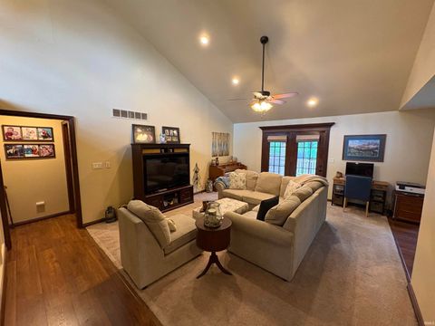 Tiny photo for 866 S Melody Lane, Santa Claus, IN 47579 (MLS # 202616186)