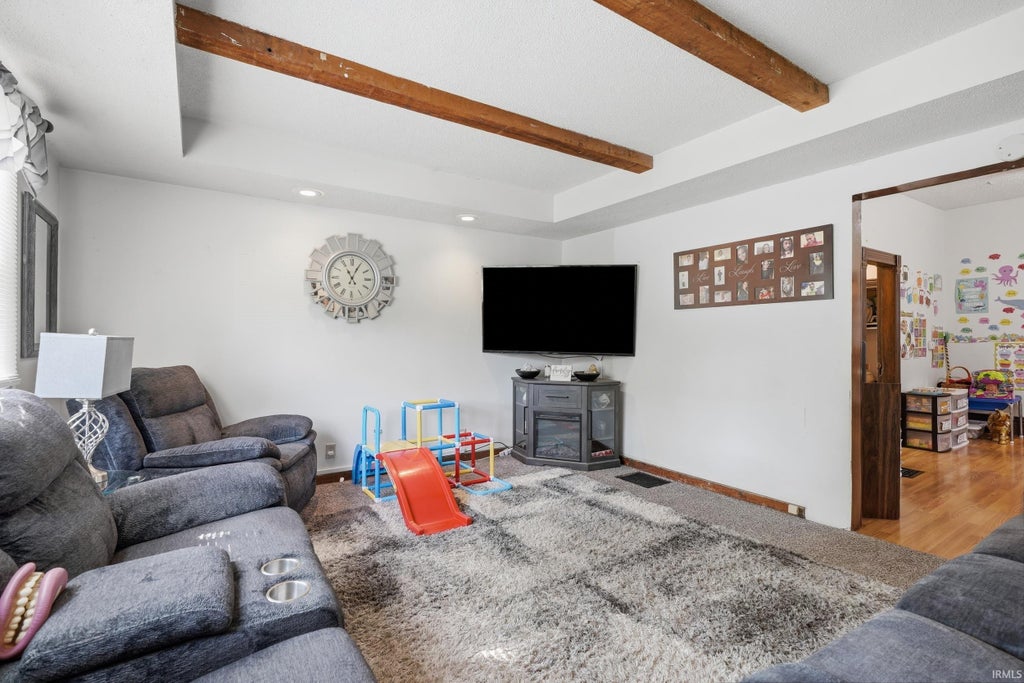 Photo of 1414 Lillie Street, Fort Wayne, IN 46803 (MLS # 202634634)