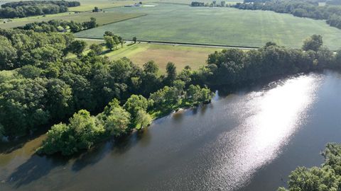 Tiny photo for 0 N East Shafer Drive, Monticello, IN 47960 (MLS # 202610932)