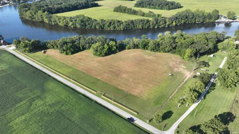 Photo of 0 N East Shafer Drive, Monticello, IN 47960 (MLS # 202610932)