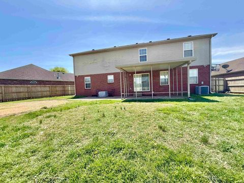 Tiny photo for 4560 Marble Drive, Newburgh, IN 47630 (MLS # 202616493)