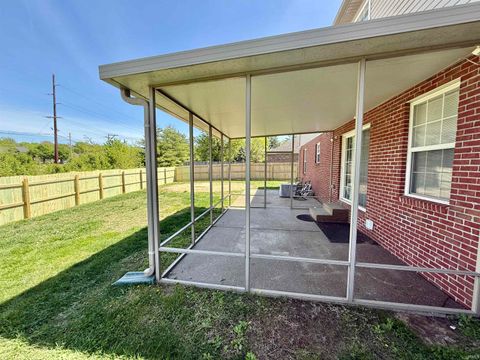 Tiny photo for 4560 Marble Drive, Newburgh, IN 47630 (MLS # 202616493)