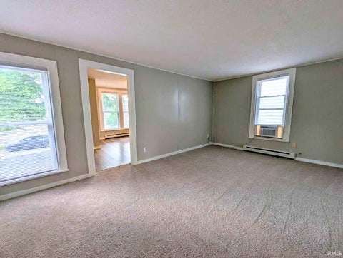 Tiny photo for 1012 Huffman Street, Fort Wayne, IN 46808 (MLS # 202624902)