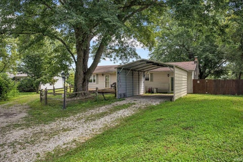 Photo of 7245 S Zikes Road, Bloomington, IN 47401 (MLS # 202629321)