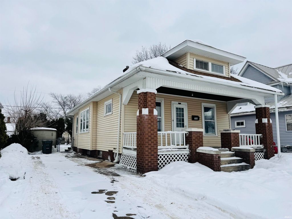 Photo of 506 Liberty Street, South Bend, IN 46619 (MLS # 202603735)