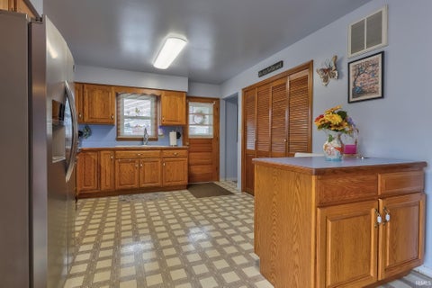 Tiny photo for 1161 Green Acres Street, Richland, IN 47634 (MLS # 202637981)
