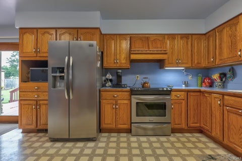 Tiny photo for 1161 Green Acres Street, Richland, IN 47634 (MLS # 202637981)