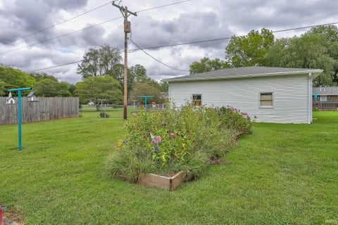 Tiny photo for 1161 Green Acres Street, Richland, IN 47634 (MLS # 202637981)
