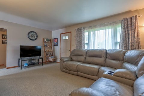 Tiny photo for 1161 Green Acres Street, Richland, IN 47634 (MLS # 202637981)